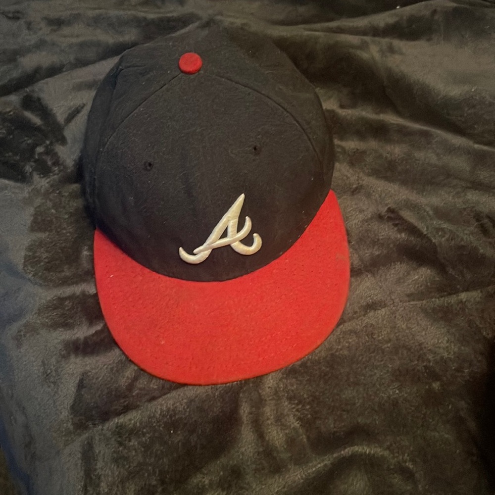 Atlanta braves fitted hat
